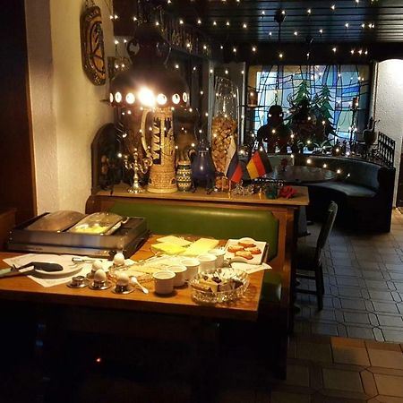 Black Bear Bikers Pub-Hotel Kempfeld Bagian luar foto