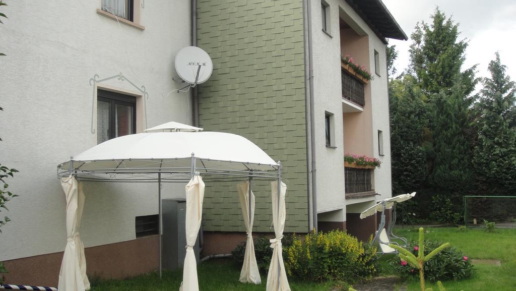 Black Bear Bikers Pub-Hotel Kempfeld Ruang foto