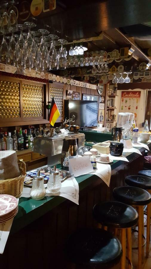 Black Bear Bikers Pub-Hotel Kempfeld Bagian luar foto