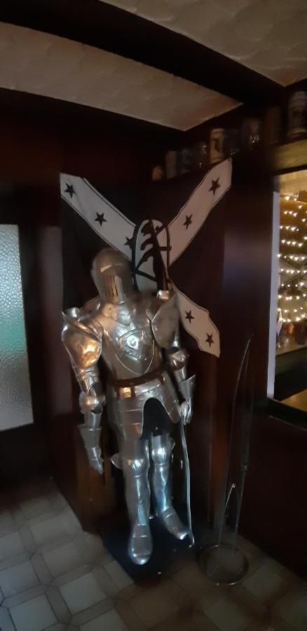Black Bear Bikers Pub-Hotel Kempfeld Bagian luar foto